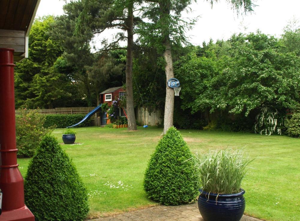 Surlingham Lodge Garden Cottage NWI Buitenkant foto