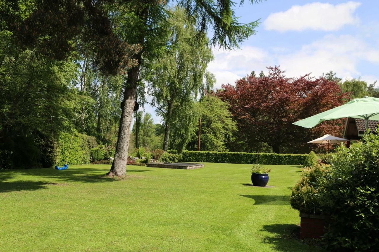 Surlingham Lodge Garden Cottage NWI Buitenkant foto